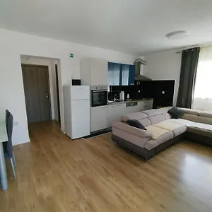 Tina Apartamento Trogir